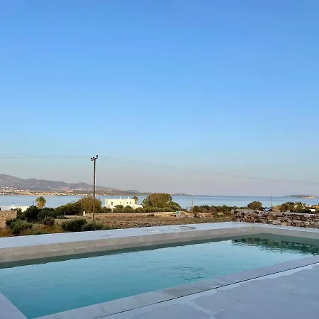 Sorokos Panagia Villa *